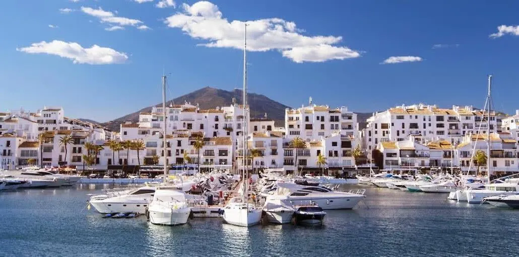 Puerto Banus Swim Spa Real Paddle Club Sisu Hotel Marbella