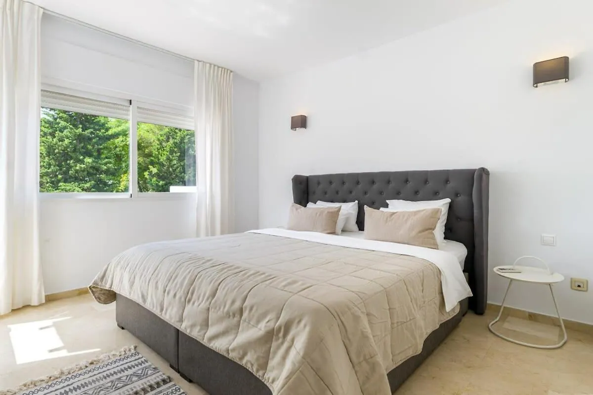 Puerto Banus Swim Spa Real Paddle Club Sisu Hotel Marbella Holiday home