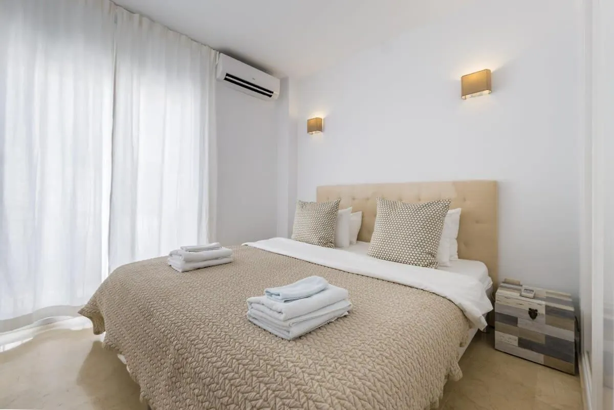 Holiday home Puerto Banus Swim Spa Real Paddle Club Sisu Hotel Marbella