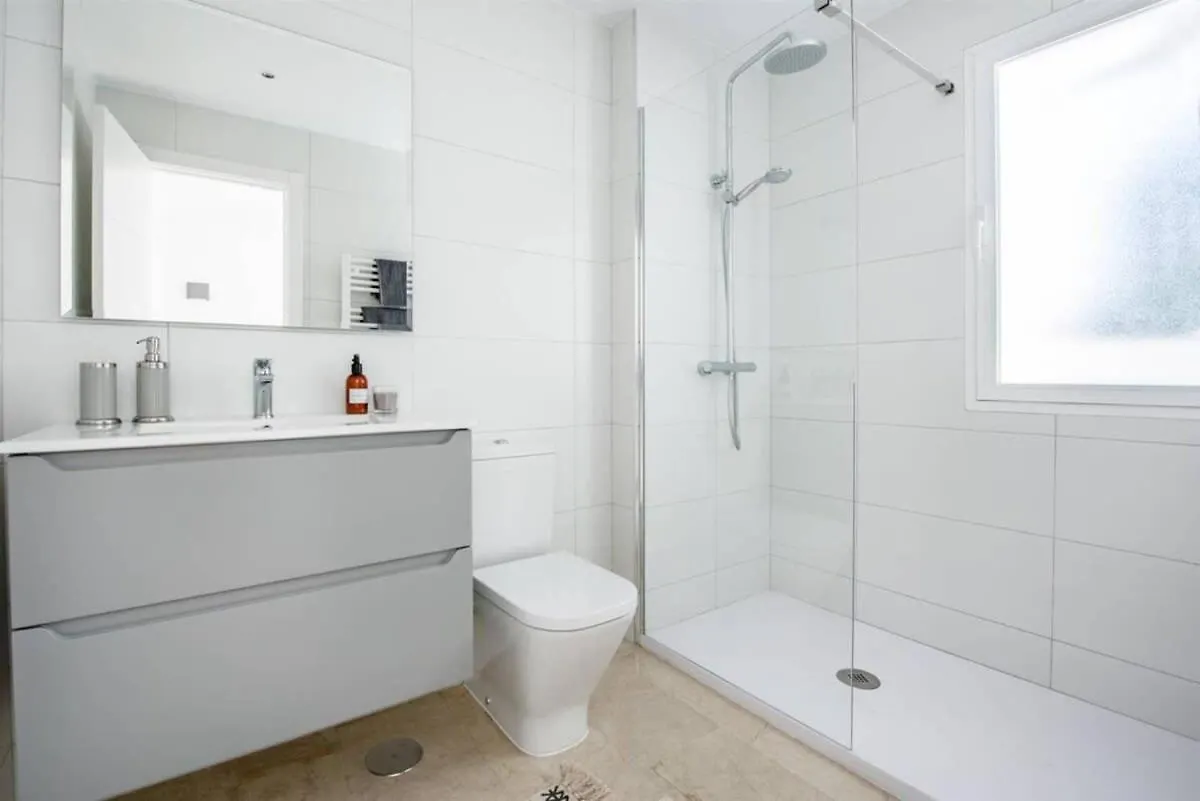 펜션 Puerto Banus Swim Spa Real Paddle Club Sisu Hotel 마르베야